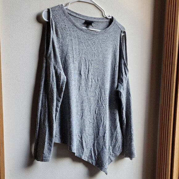 Mossimo Supply Co. Gray Cold Shoulder Sweater Size XS - Picture 4 of 16